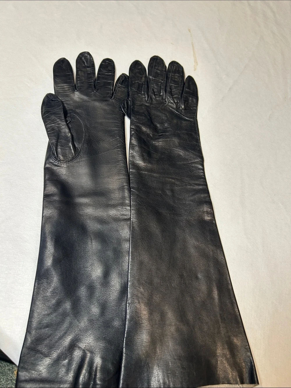 Vintage Leather and Fabric Gloves Set of 5 size is 6 1/2 to 7 1/2